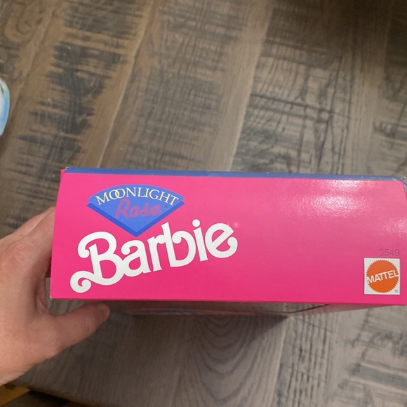 NRFB - Vintage Moonlight Rose Barbie Doll 🌕🌹 - Picture 5 of 8
